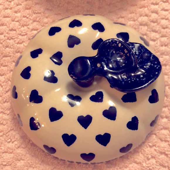 Poland Vintage Boleslawiec Wiza Pottery Apple Baker/Candy Dish w/Blue He… - Picture 2 of 6